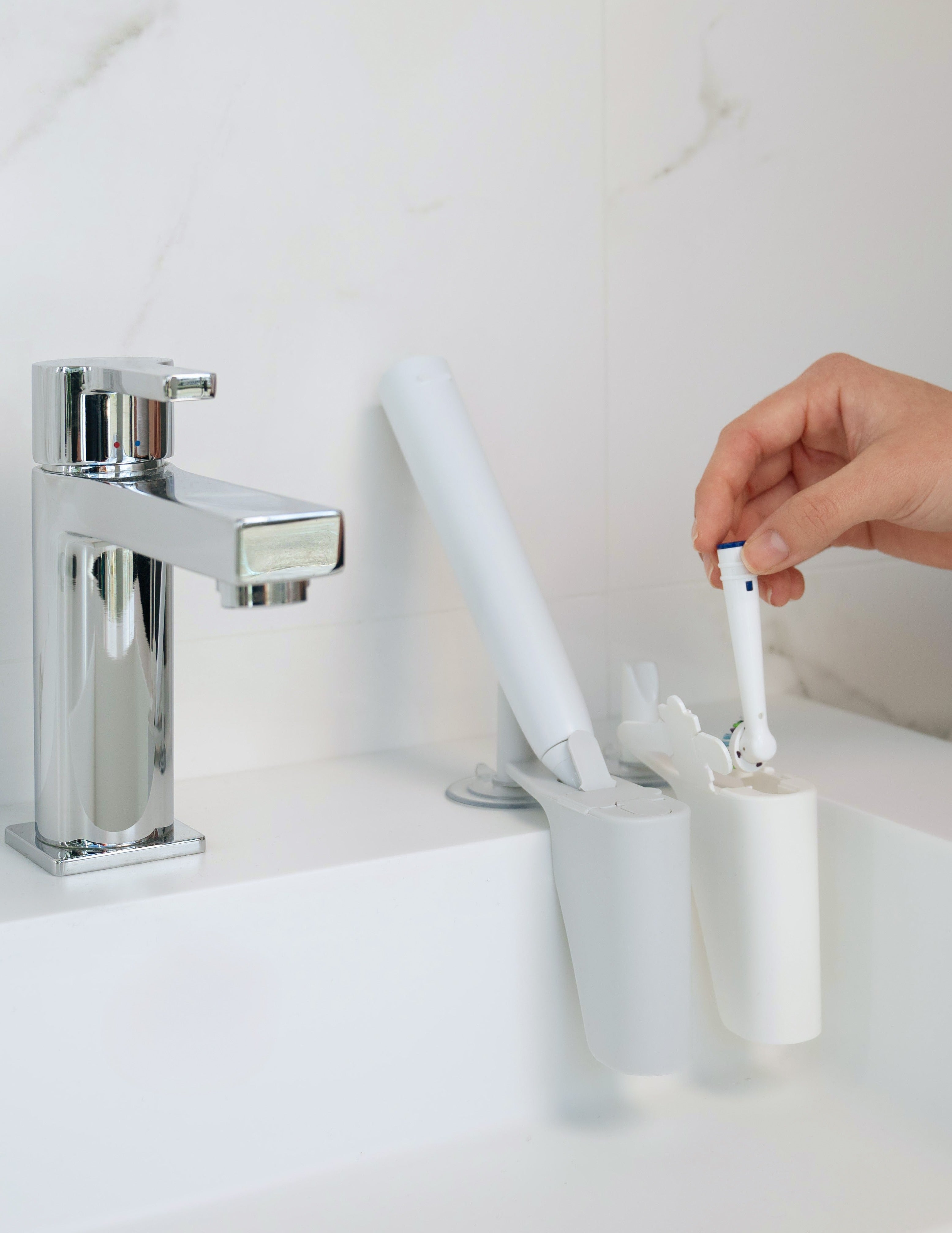 nook toothbrush holder white electric toothbrush travel #Color_White