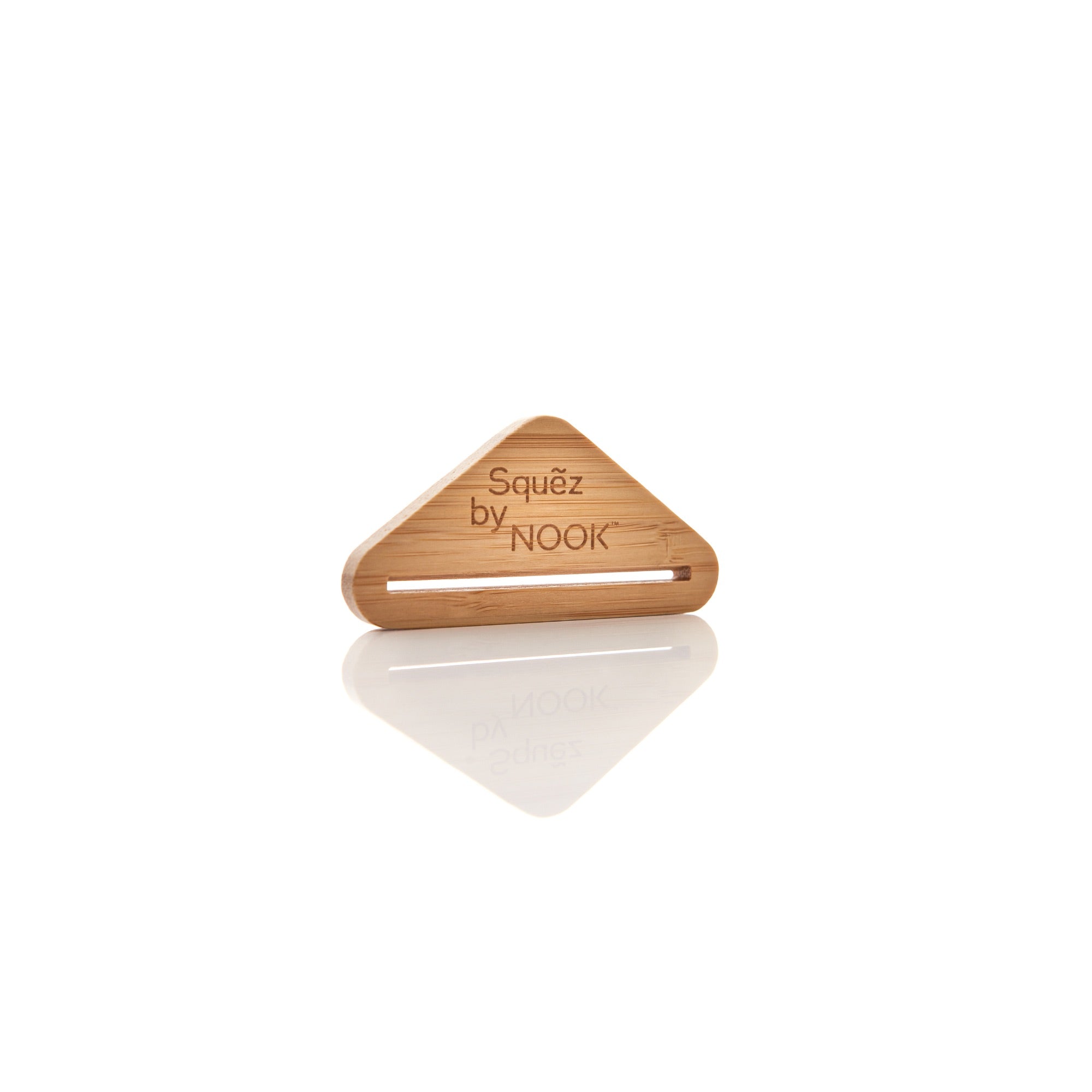 Squẽz by NOOK bamboo toothpaste squeezer
